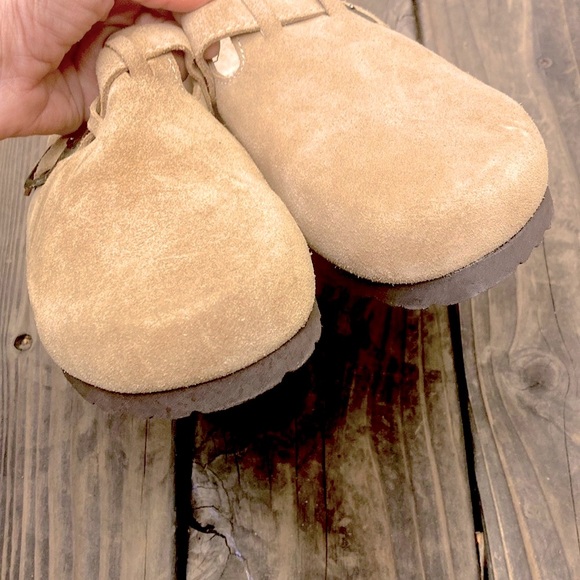 White Mountain Women's Bari Leather Clogs - 9.5 Taupe Suede NWOT - Picture 8 of 8